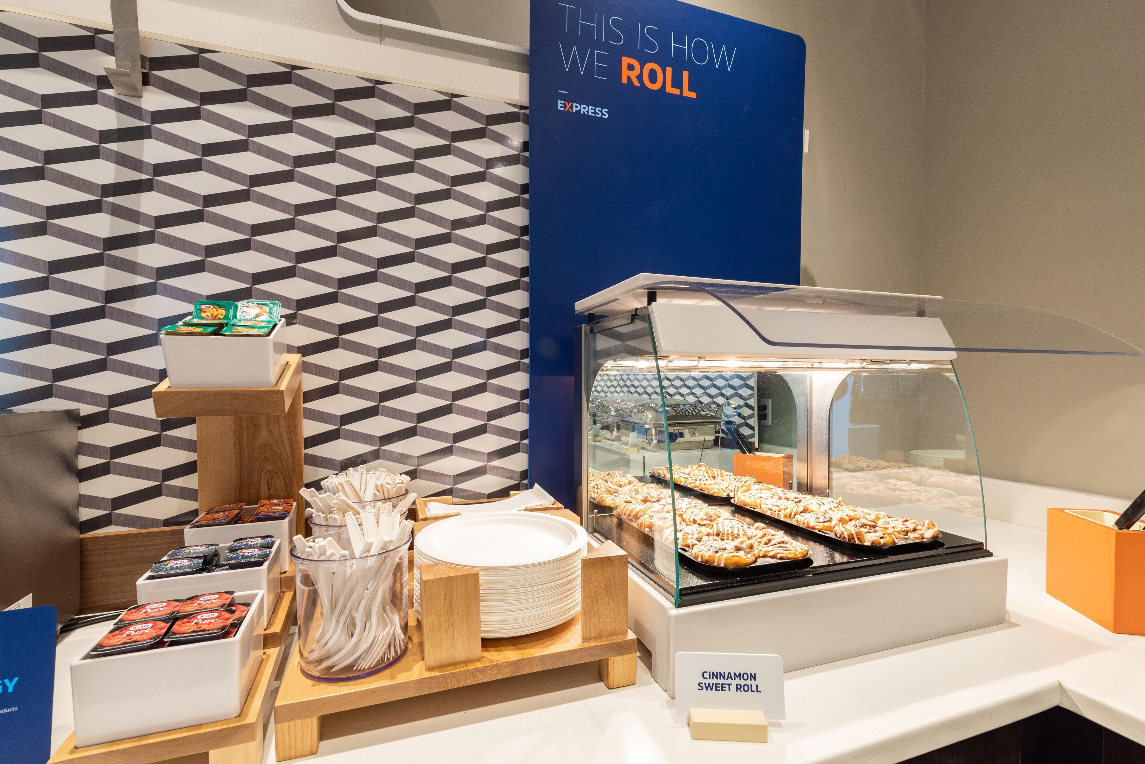 Holiday Inn Express Mccomb By Ihg Exteriör bild