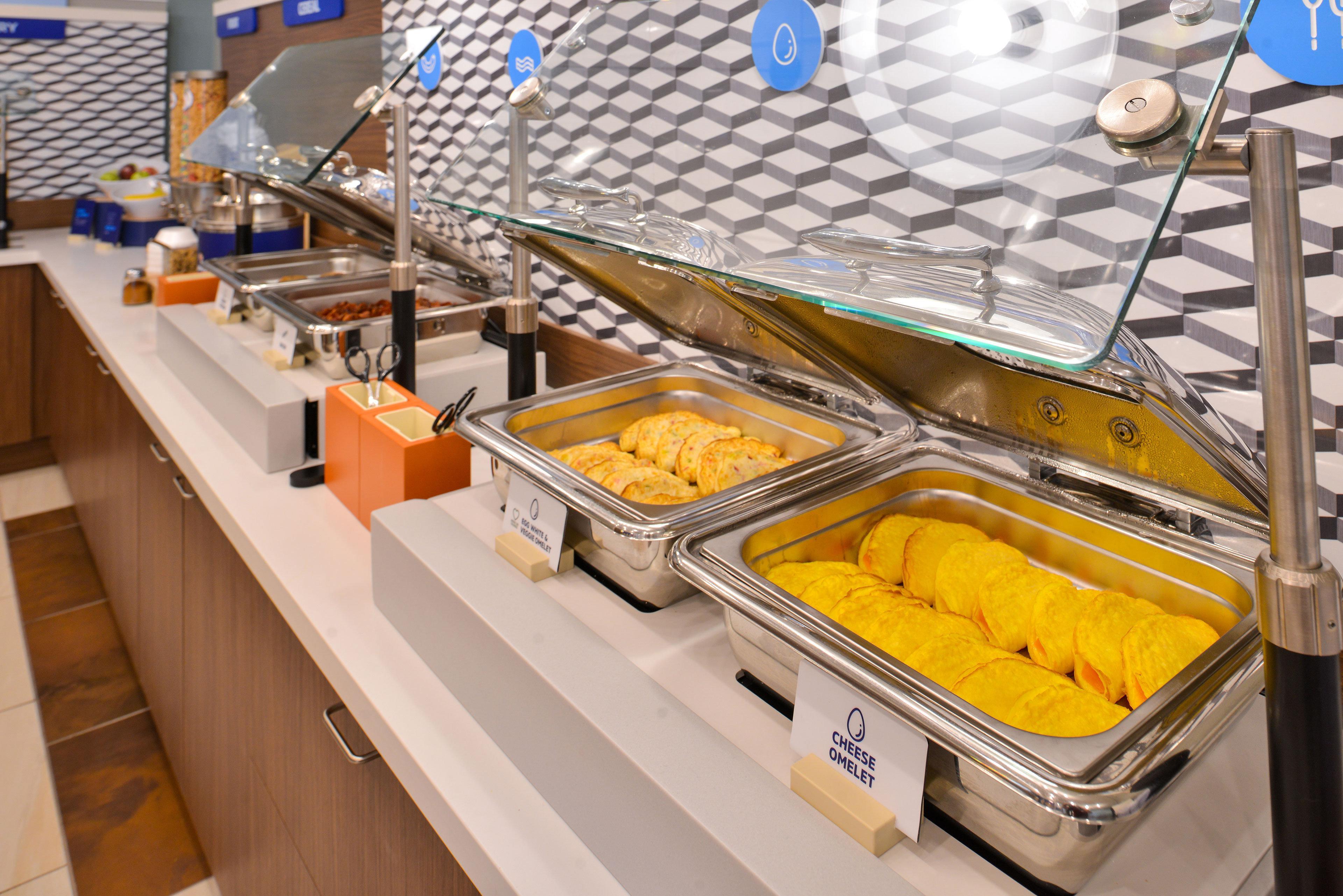 Holiday Inn Express Mccomb By Ihg Exteriör bild